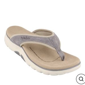 Taos aura sandal
